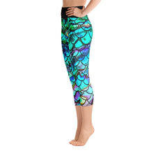 Load image into Gallery viewer, Mermaid Blues Capri Reel Mermaid Leggings